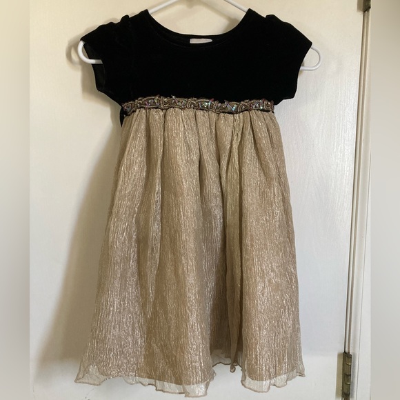 🌞Marmellata Black Velour top with Textured Gold bottom and Sequin Belt C - Picture 1 of 7
